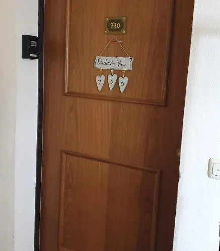 Dachstein View 바드고이세른